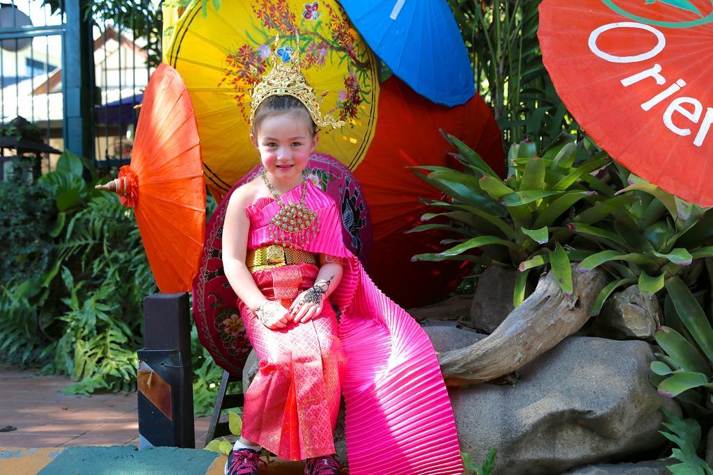 Oriental Siam Resort - Sha Extra Plus Certified Csiangmaj Kültér fotó